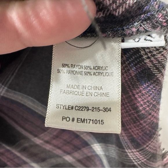 Cloth & Stone Black Plaid Rayon Button Down Top - Picture 5 of 6